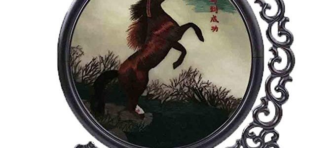 100% Handmade Double-sided Screen Embroidery 32cm High , Horse Animal Embroidery Oriental Wooden Silk Art Suzhou Embroidery With Brocade Box , As Hotel Decorative Gift SMAS043 Review