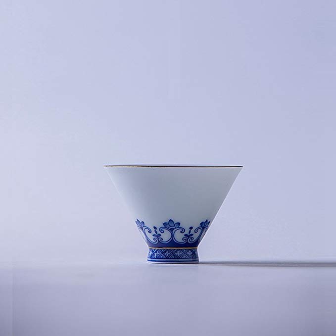 Jingdezhen finest quality 100% handmade blue & white modern porcelain cup